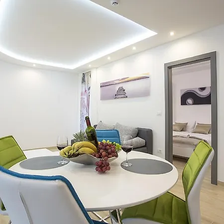 Apartment Adrion.1 *